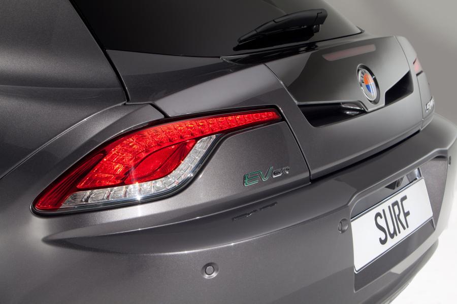 Детали экстерьера Fisker Karma Surf Concept 2011 года  (фото 34 из 47)